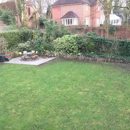 Churstonbnb, Private Flat Within Family Home, Bolton Lostock Exterior photo